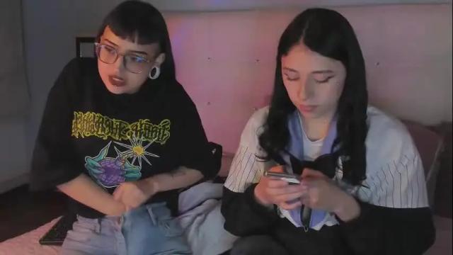 Image 7 of cintya_kors Stream on Chaturbate on 2 months ago