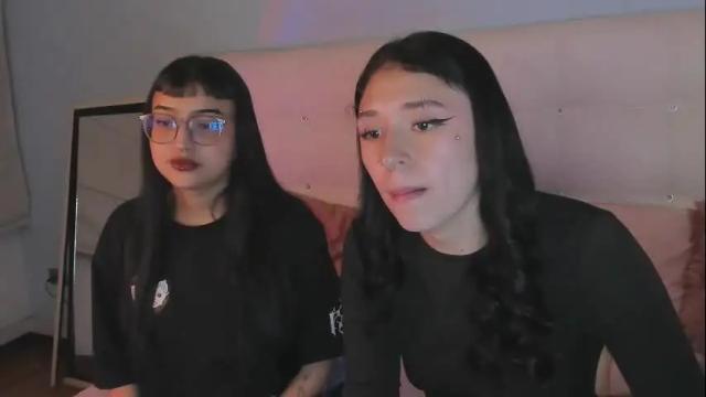 Image 2 of cintya_kors Stream on Chaturbate on 2 months ago