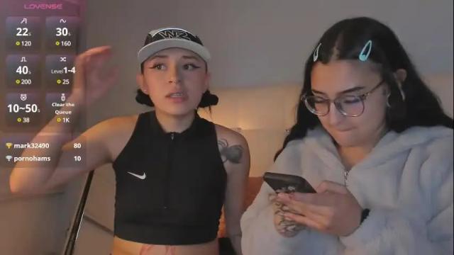 Image 11 of cintya_kors Stream on Chaturbate on 1 month ago