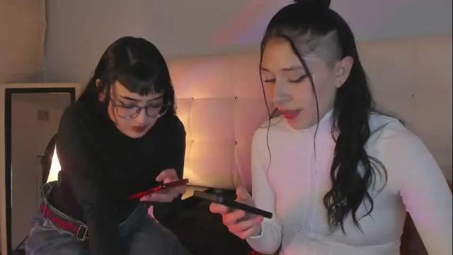 Image 11 of cintya_kors Stream on Chaturbate on 1 month ago