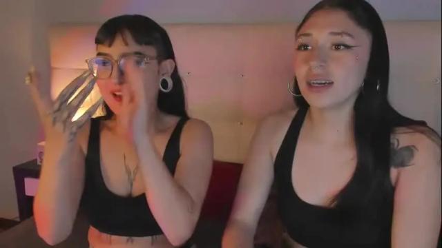 Image 2 of cintya_kors Stream on Chaturbate on 1 month ago