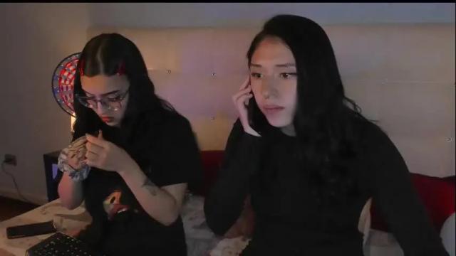 Image 11 of cintya_kors Stream on Chaturbate on 1 month ago