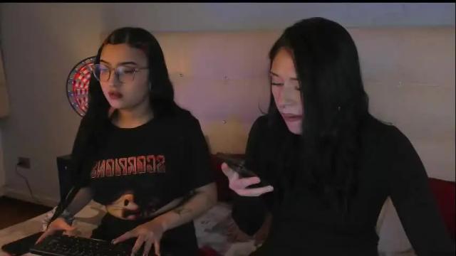 Image 6 of cintya_kors Stream on Chaturbate on 1 month ago