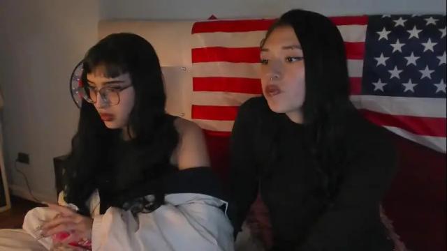 Image 12 of cintya_kors Stream on Chaturbate on 1 month ago