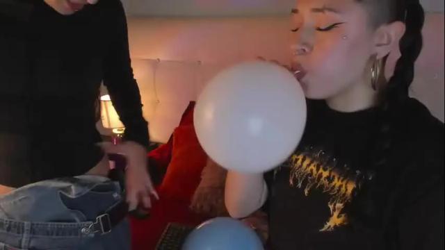 Image 7 of cintya_kors Stream on Chaturbate on 5 days ago