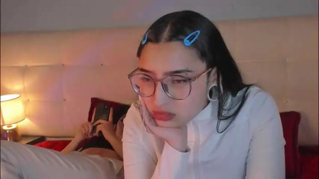 Image 8 of cintya_kors Stream on Chaturbate on 2 days ago