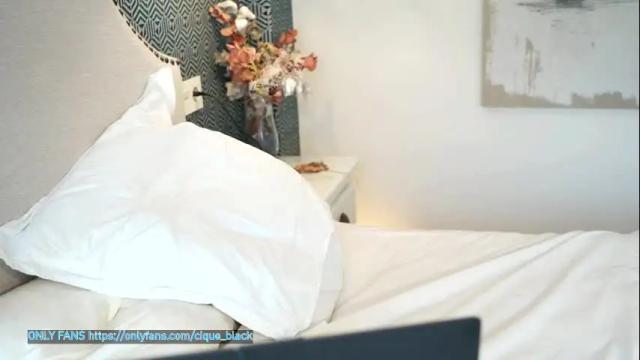 Image 3 of cique_black Stream on Chaturbate on 23 days ago