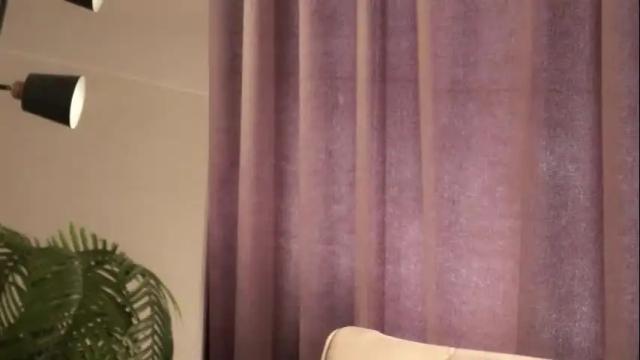 Image 2 of cirilada Stream on Chaturbate on 22 days ago