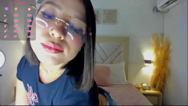 Image 7 of cl4ire Stream on Chaturbate on 2 months ago