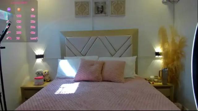 Image 4 of cl4ire Stream on Chaturbate on 2 months ago