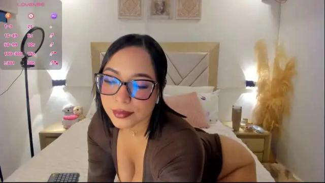 Image 8 of cl4ire Stream on Chaturbate on 1 month ago