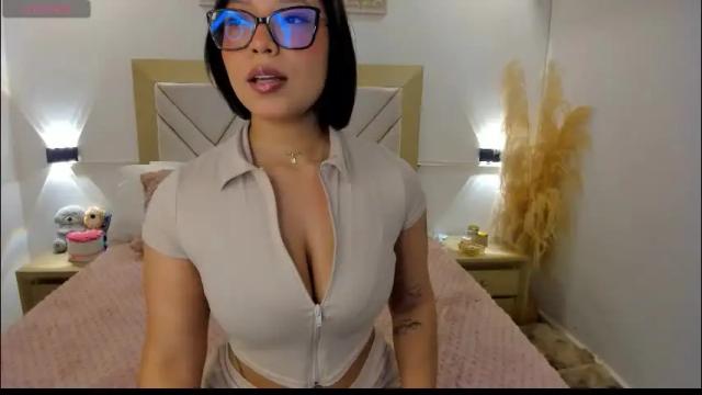 Image 7 of cl4ire Stream on Chaturbate on 1 month ago