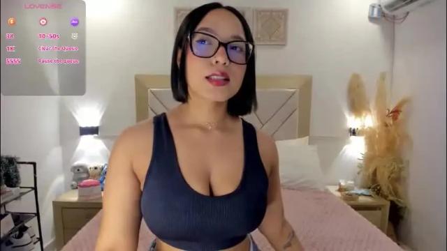 Image 8 of cl4ire Stream on Chaturbate on 11 days ago