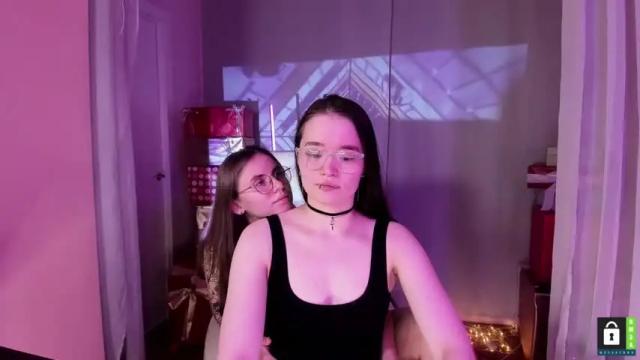 Image 12 of clair_lune Stream on Chaturbate on 16 months ago