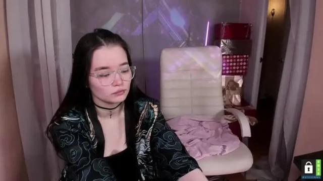 Image 2 of clair_lune Stream on Chaturbate on 16 months ago