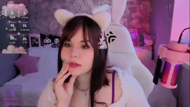 Image 11 of clairefaers Stream on Chaturbate on 5 months ago