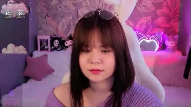 Image 3 of clairefaers Stream on Chaturbate on 6 months ago