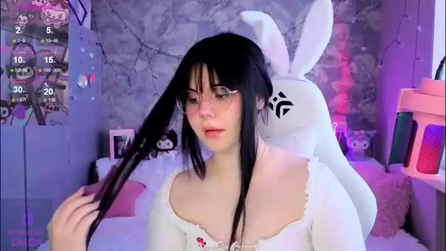 Image 2 of clairefaers Stream on Chaturbate on 6 months ago