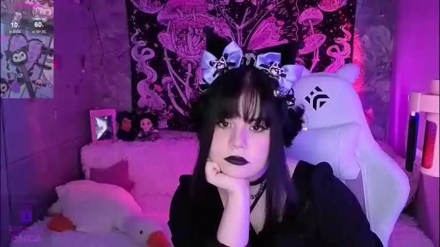 Image 4 of clairefaers Stream on Chaturbate on 1 month ago