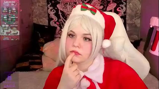 Image 4 of clairefaers Stream on Chaturbate on 17 days ago