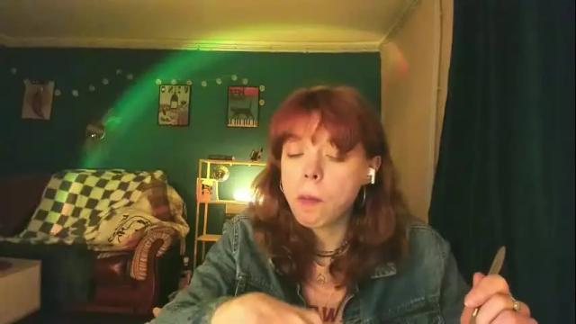 Image 4 of clancyosbourne Stream on Chaturbate on 16 days ago