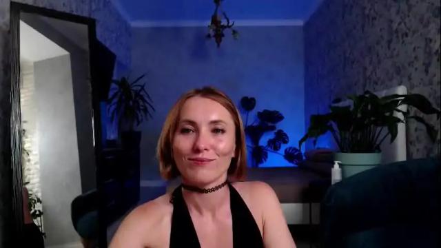 Image 4 of clara_bendover Stream on Chaturbate on 3 months ago