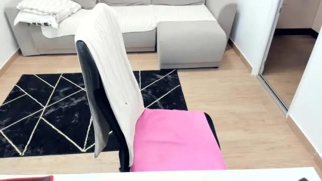 Thumbnail 2, claraboobies's Stream at Chaturbate, 1 month ago