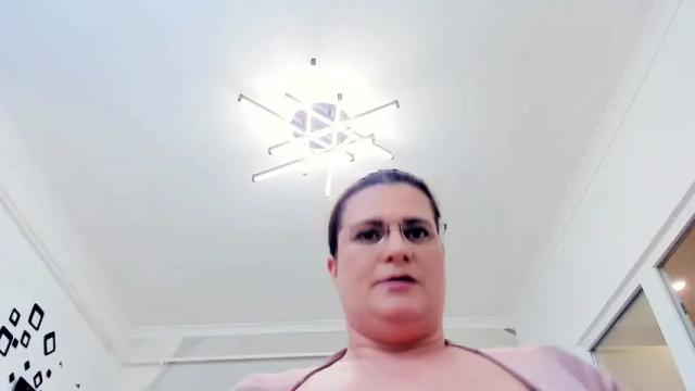 Thumbnail 2, claraboobies's Stream at Chaturbate, 1 month ago