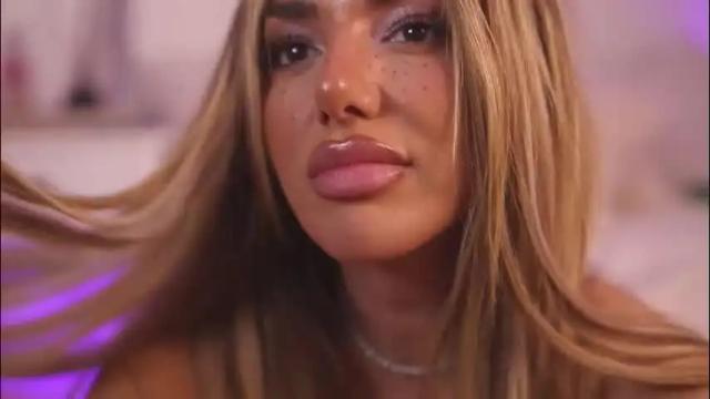 Thumbnail 3, clarahazell's Stream at Chaturbate, 1 month ago