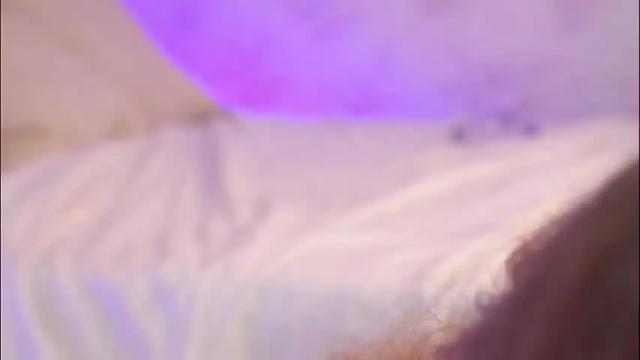 Image 3 of clarahazell Stream on Chaturbate on 1 month ago