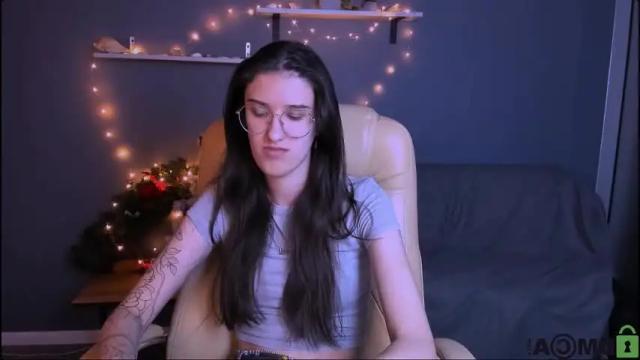 Image 3 of clarisa_dark Stream on Chaturbate on 19 months ago