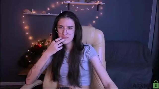 Image 4 of clarisa_dark Stream on Chaturbate on 19 months ago
