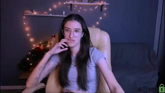 Image 7 of clarisa_dark Stream on Chaturbate on 19 months ago