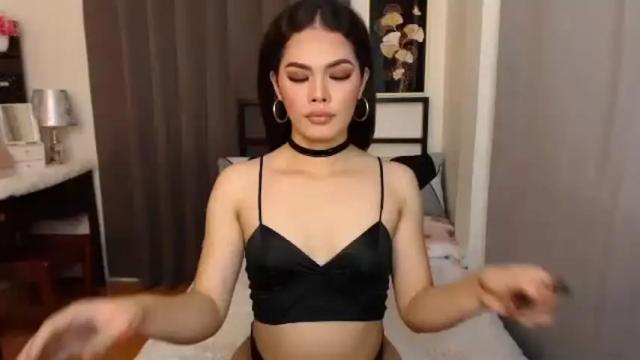Image 2 of classy_maika Stream on Chaturbate on 10 days ago