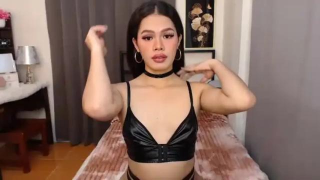 Image 4 of classy_maika Stream on Chaturbate on 1 month ago