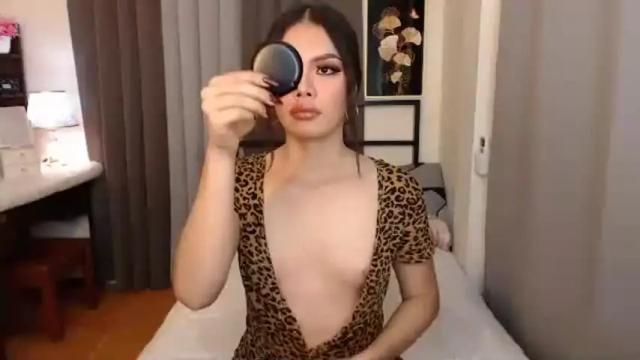 Image 2 of classy_maika Stream on Chaturbate on 3 months ago