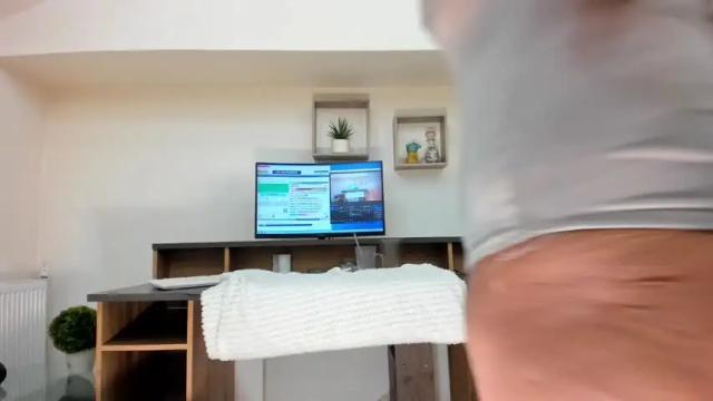 Thumbnail 3, classy_medeeea's Stream at Chaturbate, 1 month ago