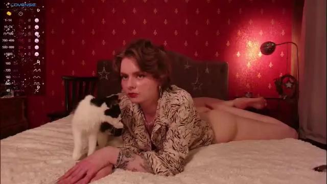 Image 2 of classy_mia Stream on Chaturbate on 1 month ago