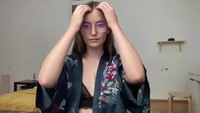 Image 11 of classyandgirly Stream on Chaturbate on 19 months ago