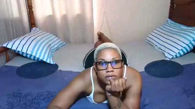 Image 8 of classyhornybabe Stream on Chaturbate on 14 months ago