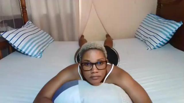 Image 10 of classyhornybabe Stream on Chaturbate on 13 months ago