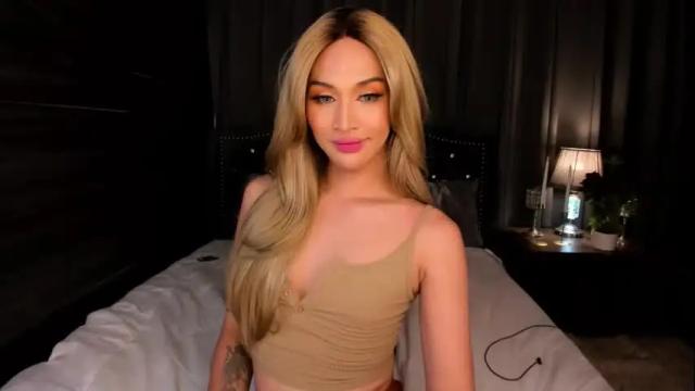 Image 6 of classytsmarga Stream on Chaturbate on 12 days ago