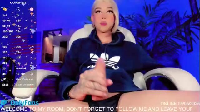 Image 8 of claudia_cooper Stream on Chaturbate on 5 months ago