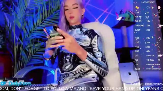 Image 6 of claudia_cooper Stream on Chaturbate on 3 months ago