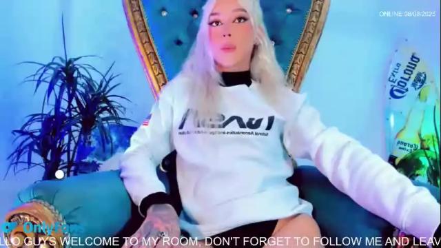 Image 11 of claudia_cooper Stream on Chaturbate on 2 months ago