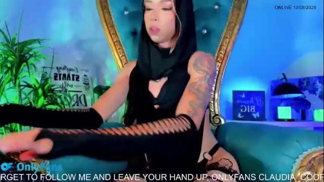 Image 12 of claudia_cooper Stream on Chaturbate on 2 months ago