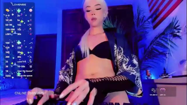 Image 2 of claudia_cooper Stream on Chaturbate on 23 days ago