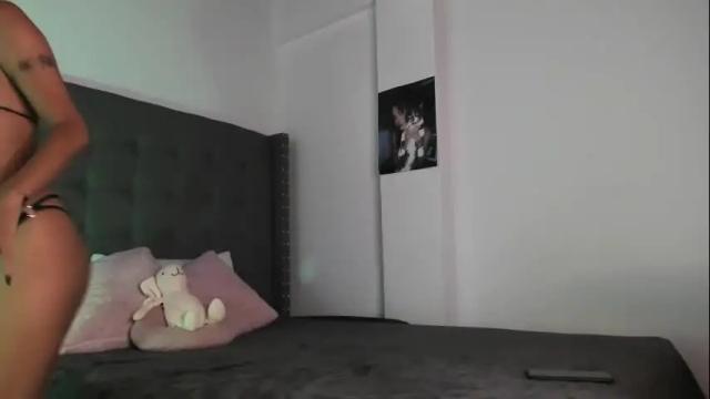 Image 2 of claudiarivera_1 Stream on Chaturbate on 1 month ago