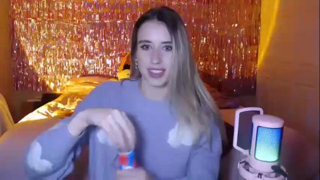 Thumbnail 1, clemetinescuties's Stream at Chaturbate, 16 months ago