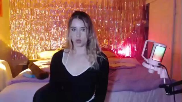 Thumbnail 1, clemetinescuties's Stream at Chaturbate, 7 months ago